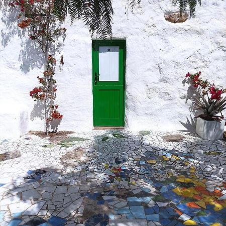 Casa Samarin Guest House Las Brenas Exterior photo